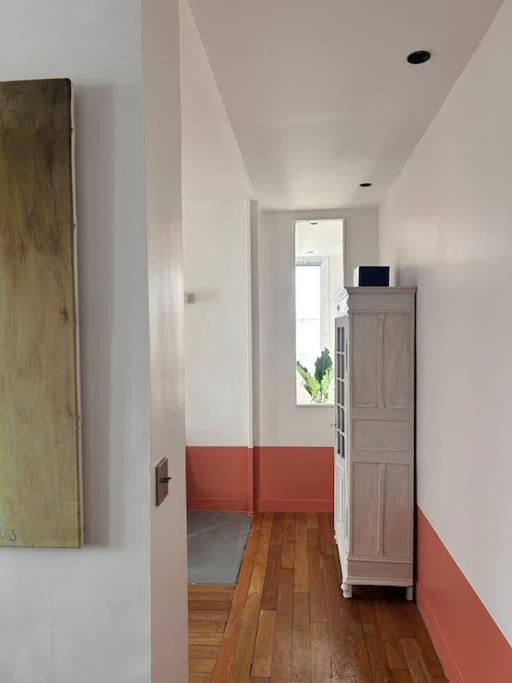 Un Fabuleux Decor Pour Un Chaleureux Appartement Paris Exterior photo