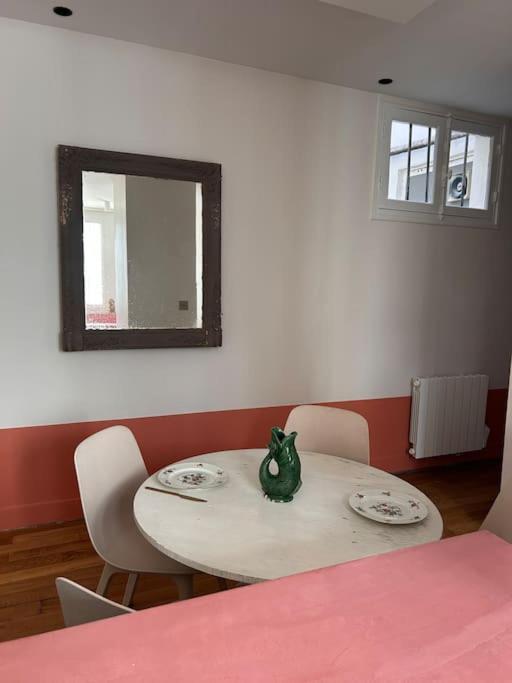 Un Fabuleux Decor Pour Un Chaleureux Appartement Paris Exterior photo
